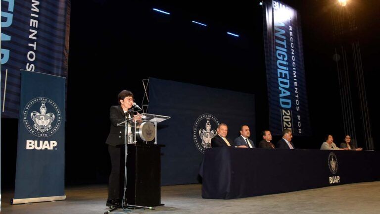 Solidez de la BUAP radica en sus trabajadores