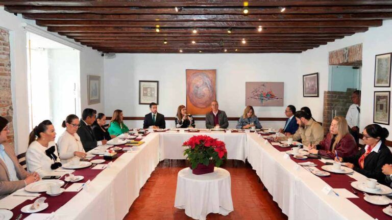 Celebra Pepe Chedraui primera reunión de la Alianza Universitaria