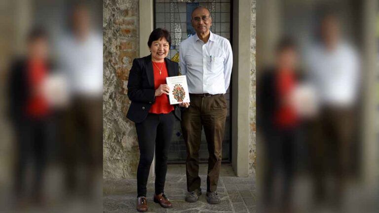 Nadie piensa primero en ganar un premio Nobel: Venki Ramakrishnan