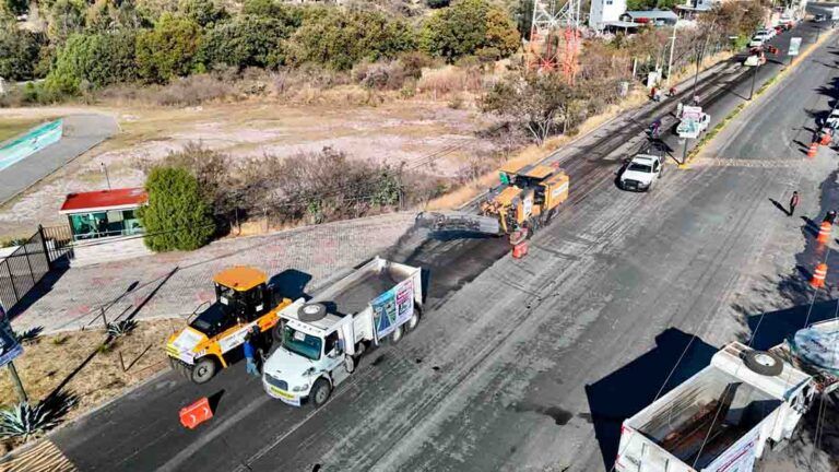 Gobierno de Puebla presume reducción de costos en vialidades