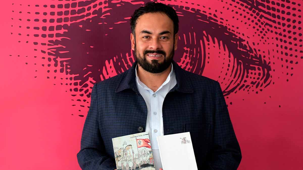 En una sociedad como la nuestra, hacer poesía es un acto de solidaridad: Alí Calderón