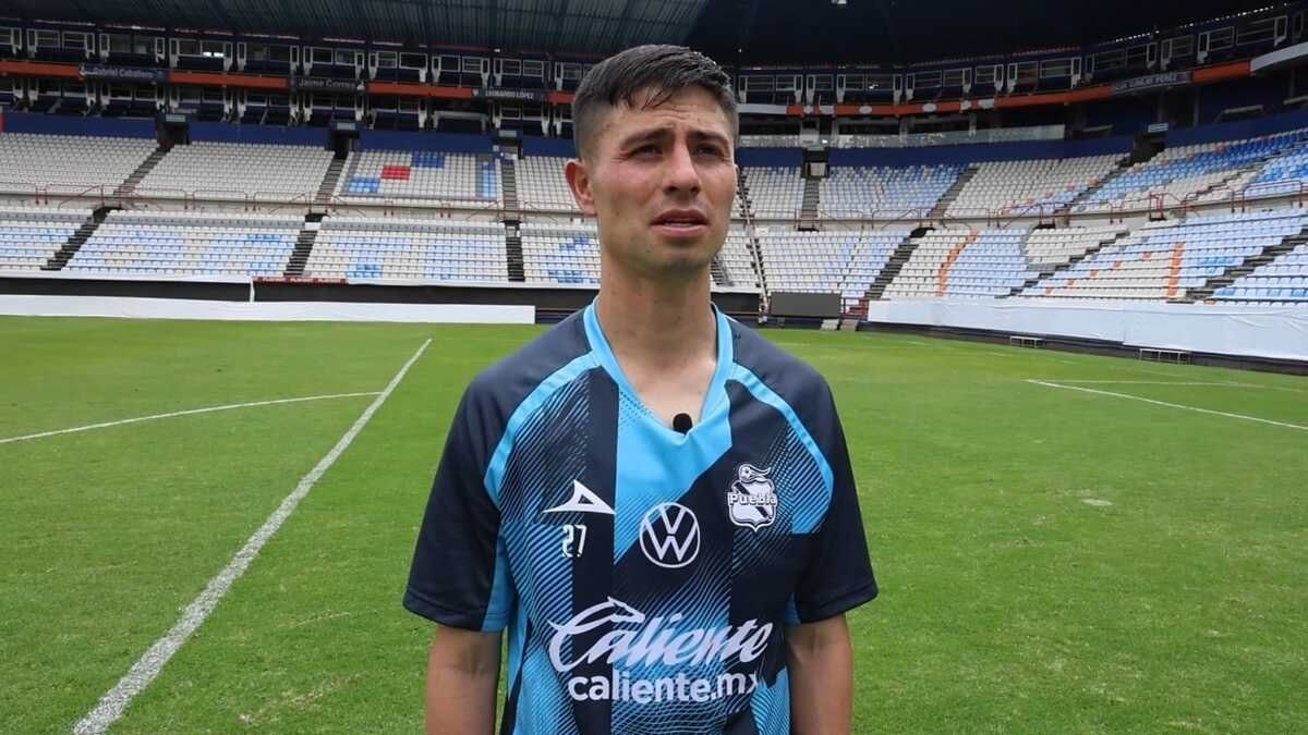 Brayan Garnica titularidad Puebla