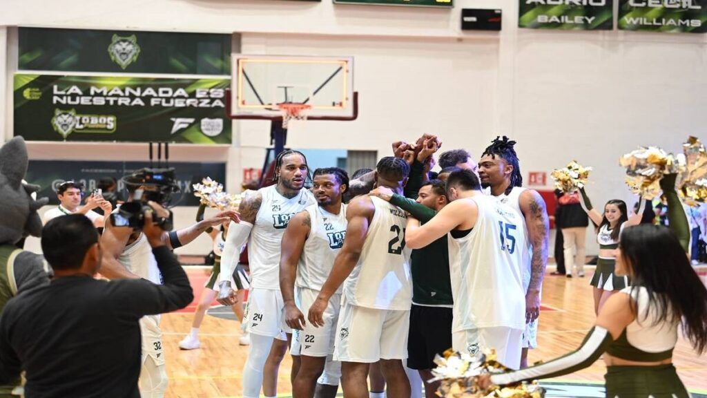 Lobos Puebla derrota a El Calor de Cancun