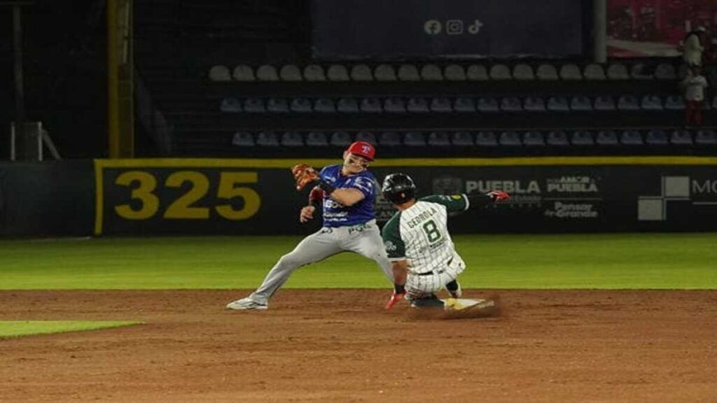 Olmecas Pericos tercero de la serie