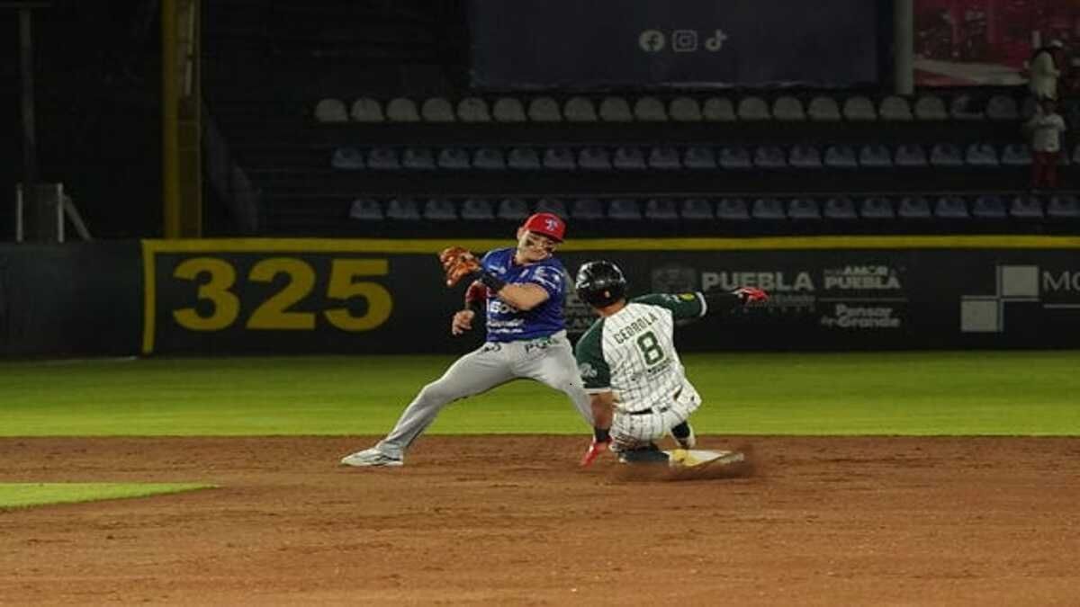 Olmecas Pericos tercero de la serie