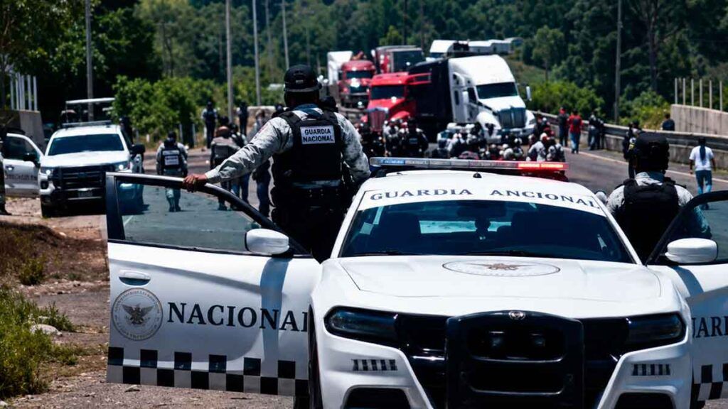 Despliegan operativo contra robo de transporte en Esperanza