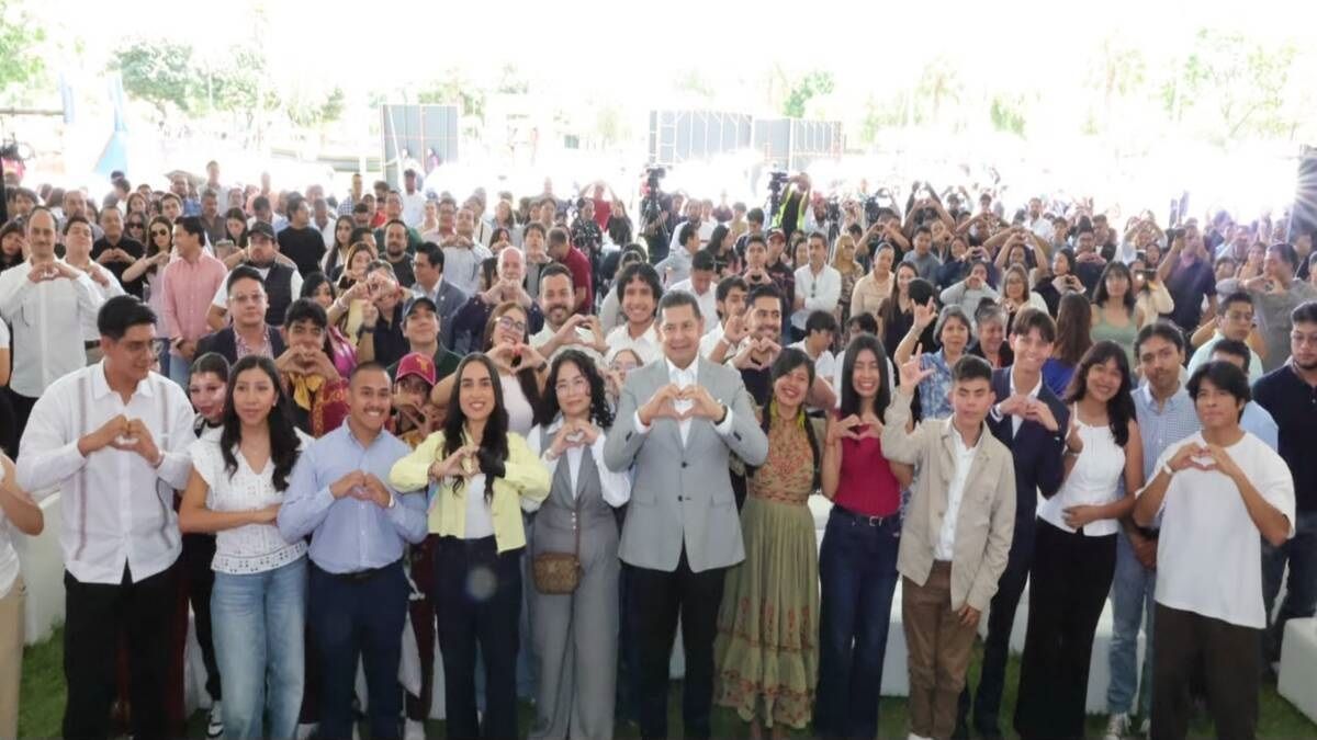 Armenta Premio Estatal de la Juventud