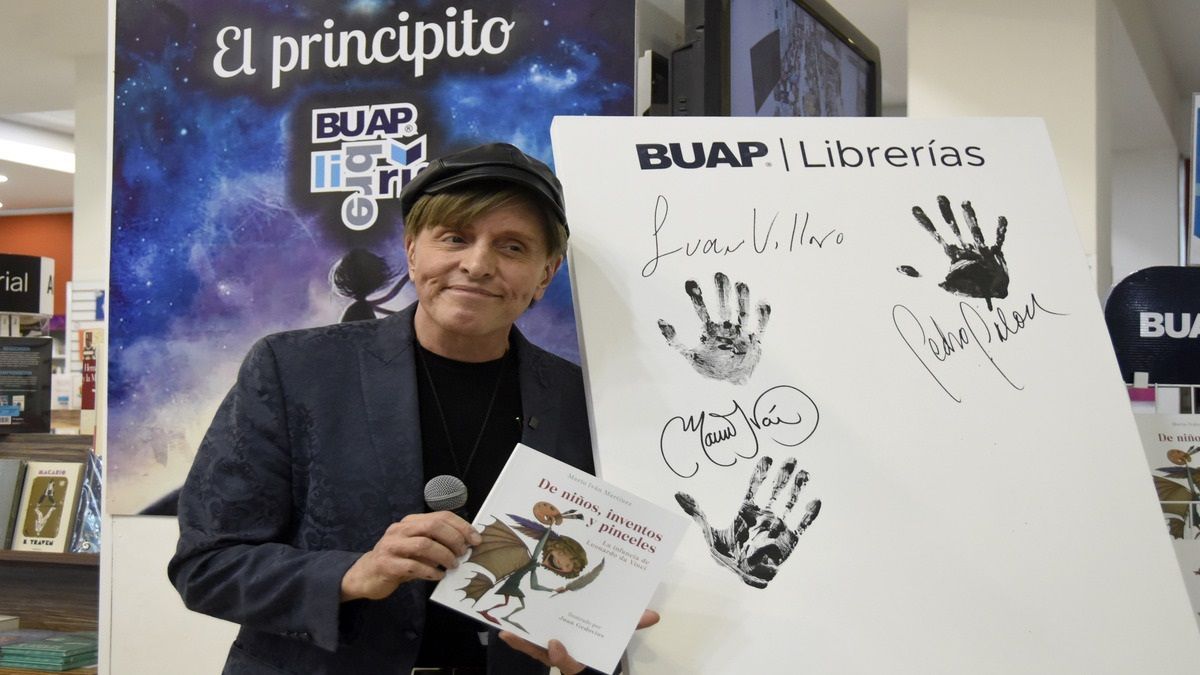 Mario Iván Martínez colección cuentos Librería CCU