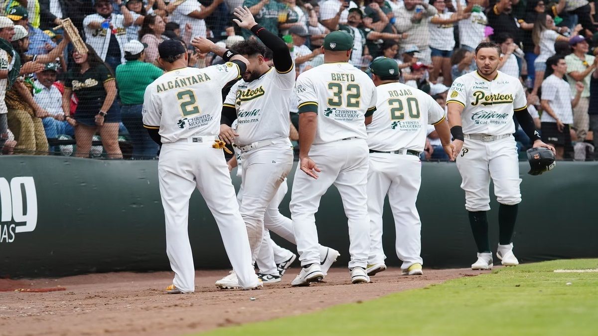 Pericos derrota Diablos Rojos del México