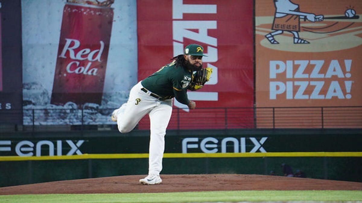 Pericos derrota a El Águila de Veracruz