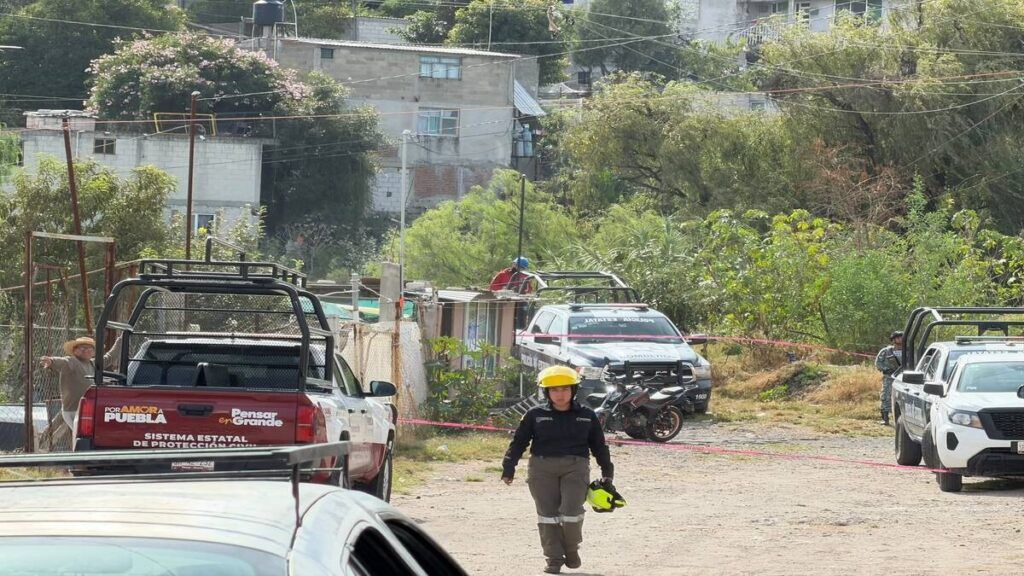 Cuerpo Lomas de San Miguel investigan si es de estudiante BUAP