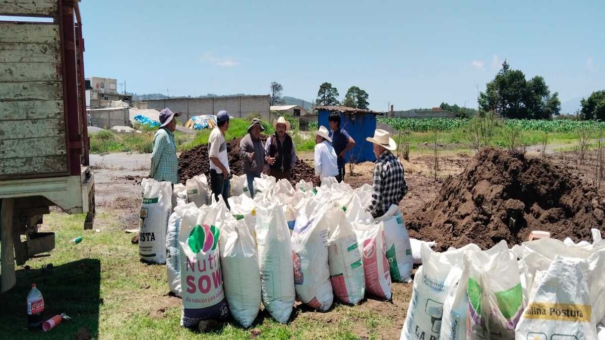 Granjas Carroll donación biofertilizantes Puebla y Veracruz