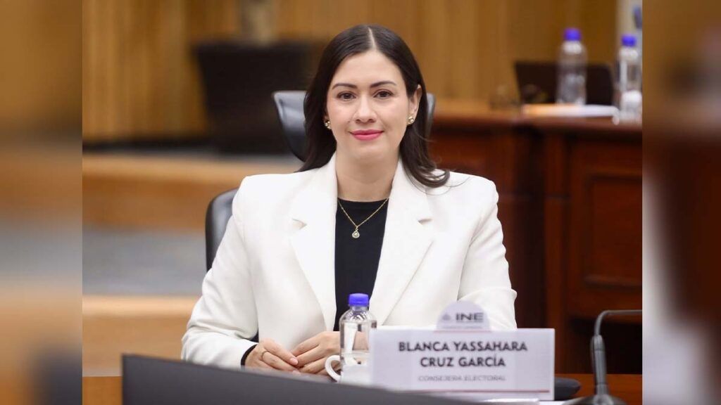 Blanca Yassahara Cruz, egresada BUAP, presidenta interina del INE